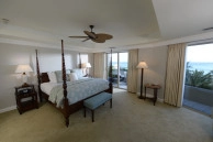Ritz-carlton Private Residence 512