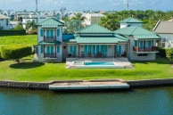Grand Harbour Home