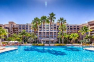 Ritz-carlton Private Residence 407