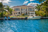 Crystal Harbour Family Home