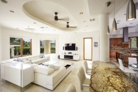 Crystal Harbour Family Home