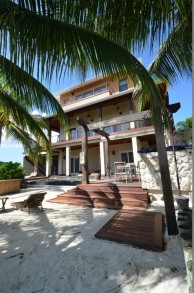 Deckhouse 13 At The Ritz-carlton