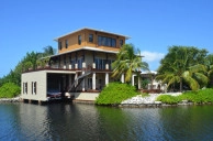 Deckhouse 13 At The Ritz-carlton