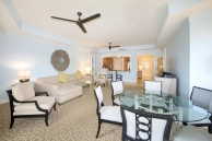 Ritz-carlton Residence (pip) #312