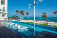 Rum Point Club 304