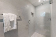 Villa Mora South Sound Beachfront