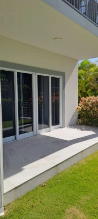 Downtown Reach – Ground Floor End Unit – Newly Furnished
