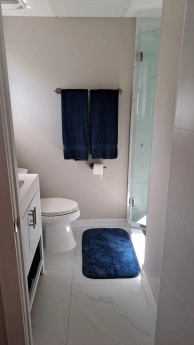 Downtown Reach – Ground Floor End Unit – Newly Furnished