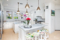 The Dock House | A Vista Del Mar & Yacht Club Signature Residence