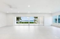 Aqua 1 - Luxury Condo On Seven Mile Beach