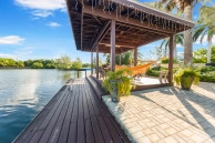 Timeless Palm Island Circle Estate