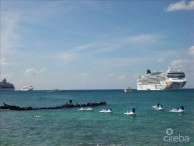 Poinsettia Ocean Front A3