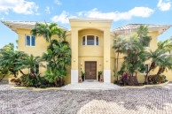 Villa Gabrielle Luxury Oceanfront Estate
