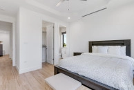 Royal Palms - 5 Bedroom Estate W/rental Unit