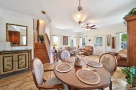 Seacliff Yellow Located In Cottage