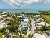 Britannia Estates Family Home Seven Mile Beach Corridor