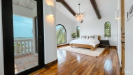 Crystal Harbour - Ocean Front Home