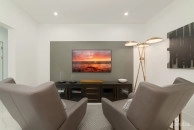 Fin- Chic 4 Bed W Den Condo