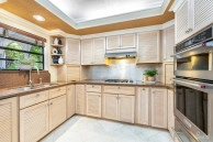 Anne Bonny Crescent - Classic Colonial With Outdoor Entertaining
