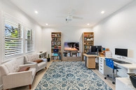 The Lakes Executive Family Home With Pool