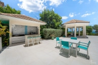 Chiaro Di Luna, A Luxury Ocean Front Estate In Vista Del Mar