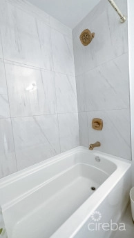 1bed Condo West Bay Siena Gardens