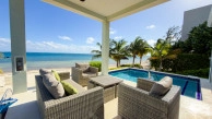 Beach House In East End