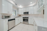 The Moorings, Stunning Canal Front Townhome, 3 Bed 3.5 Bathroom With Gorgeous Views Of The Canal