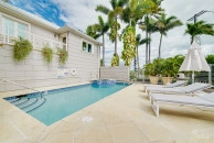 Luxury Seven Mile Beach Condo - Mandalay Unit One