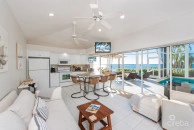 Pools Of The Kai - Beachfront Oasis In Rum Point