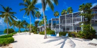Pools Of The Kai - Beachfront Oasis In Rum Point