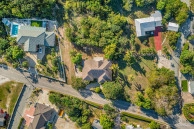 Large 5- Bedroom Home In Beach Bay, Bodden Town