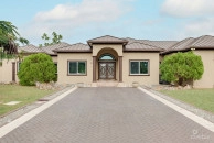 3 Bed Midway Close Family Home