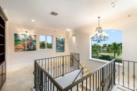 61 Hoya Quay Crystal Harbour
