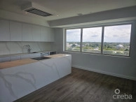 One Gt Designer Furnished, Deeded Parking