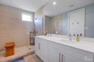 Twenty 40 Unit 15