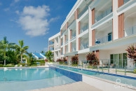 Aura #303 - Oceanfront 2 Bed Plus Den Townhouse Residence