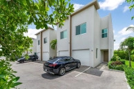 7 Mile Corridor Townhome - Eleven Parc #1