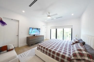 Salt Air Townhome End Unit 4 Bed