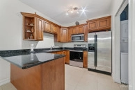 2 Bedroom Condo In Lantern Point