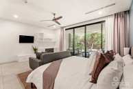 Vida 104, Boutique Retreat