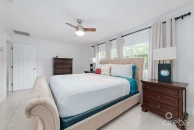 Rare Opportunity On Smb Corridor - Home On 0.4 Acres
