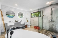 Pura Vida, South Sound Home