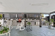 Single Family Gem In North Sound Estates
