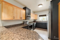 Spacious 3 Bed + Den Townhome At L'ambience