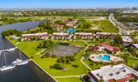 Lime Tree Bay Unique 4 Bed, 3.5 Bath With Water Views