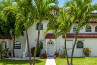 Lime Tree Bay Unique 4 Bed, 3.5 Bath With Water Views
