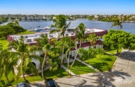 Lime Tree Bay Unique 4 Bed, 3.5 Bath With Water Views