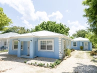 Cayman Brac Pioneer Lane House And Cottage