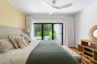 Villa Pappagallos 4, West Bay Renovated Condo
